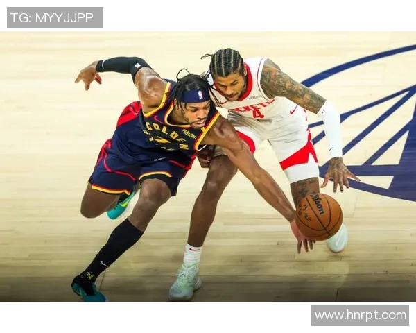 勇士与骑士精彩对决高清图片回顾展现篮球激情与团队精神